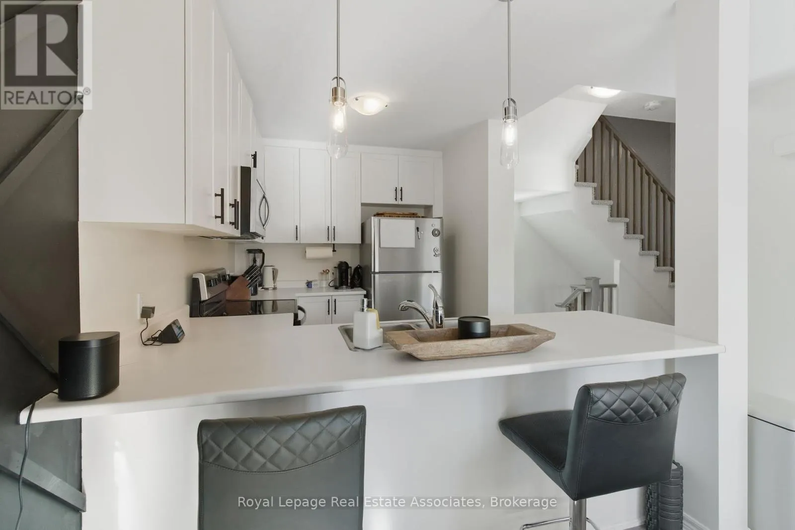 7 - 299 SKINNER ROAD