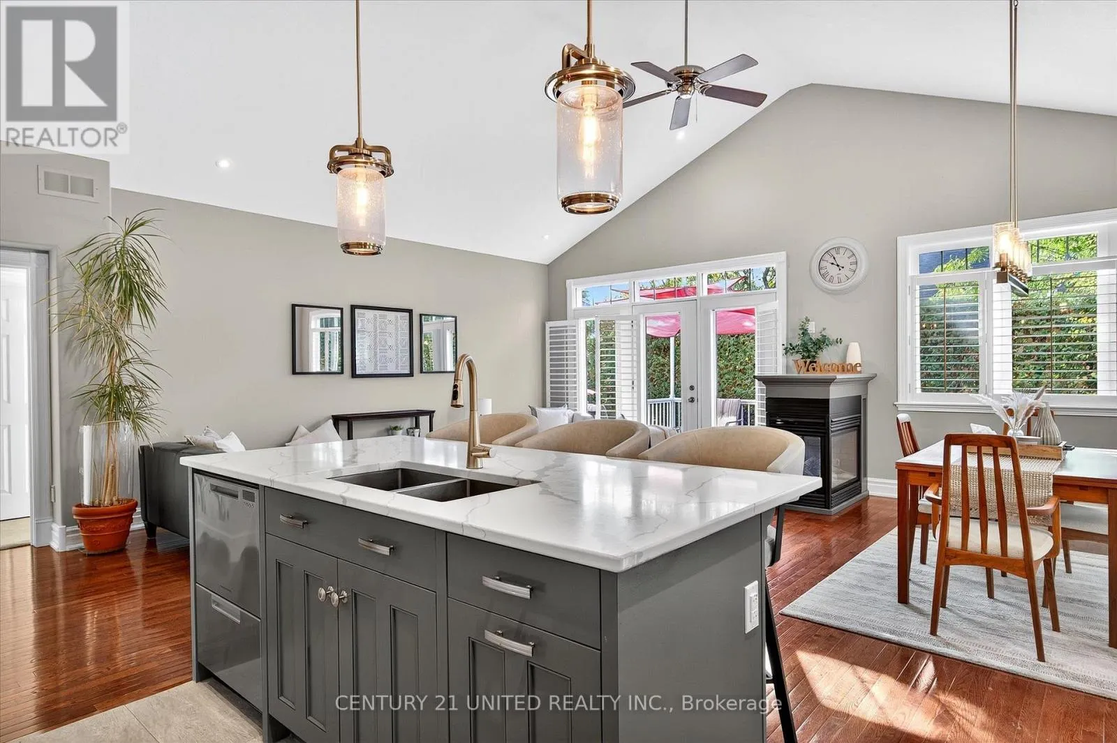 27 - 35 BRINTON DRIVE, #27