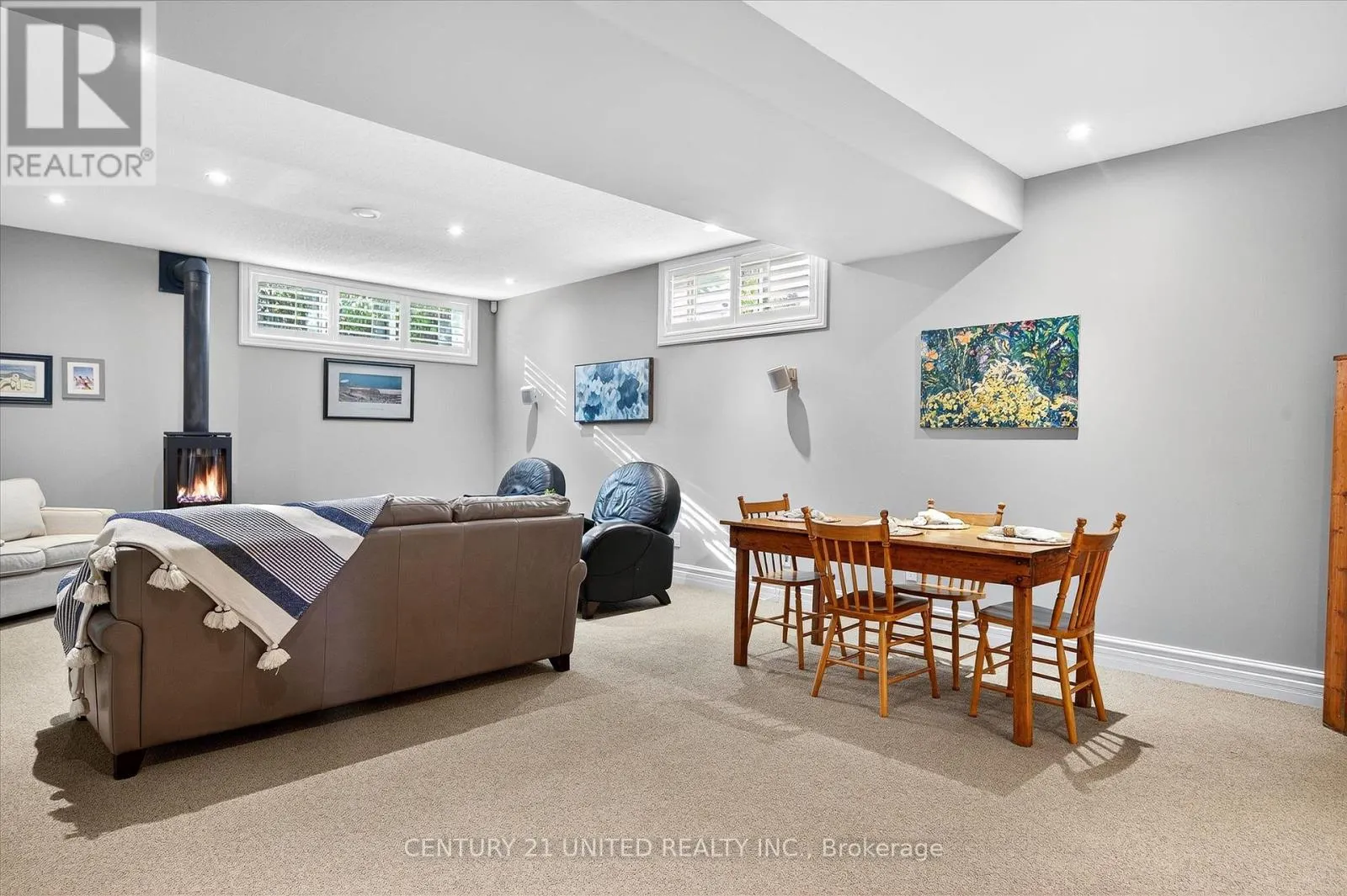 27 - 35 BRINTON DRIVE, #27