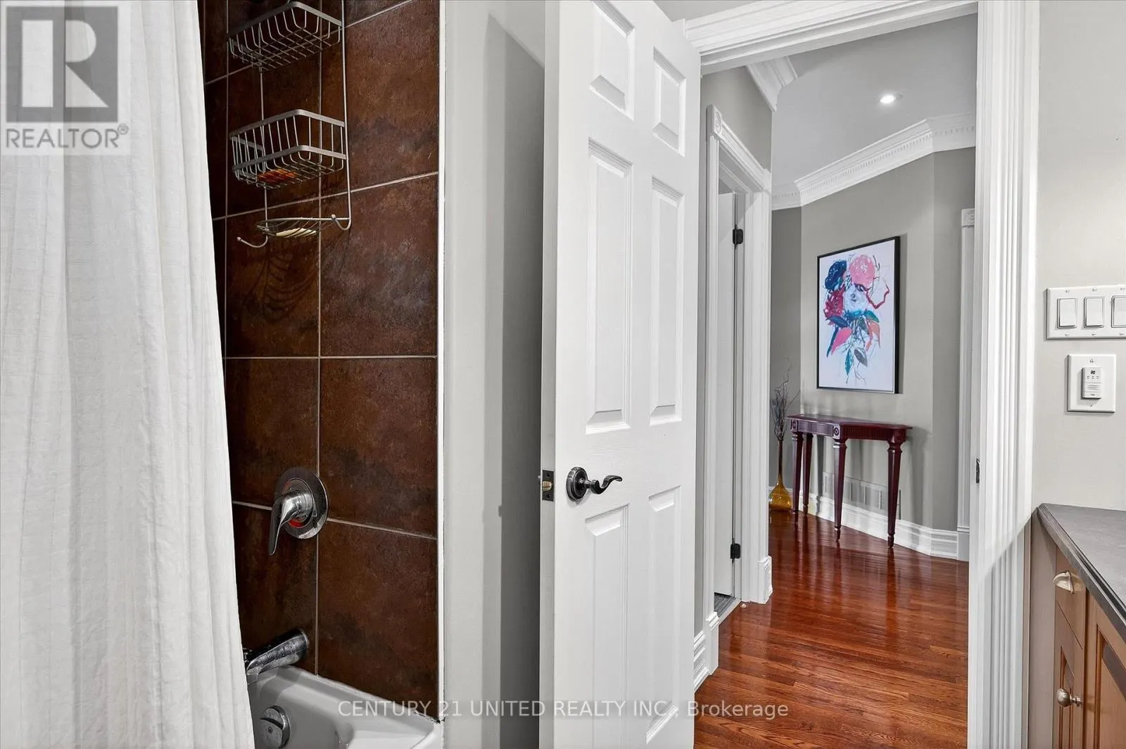 27 - 35 BRINTON DRIVE, #27