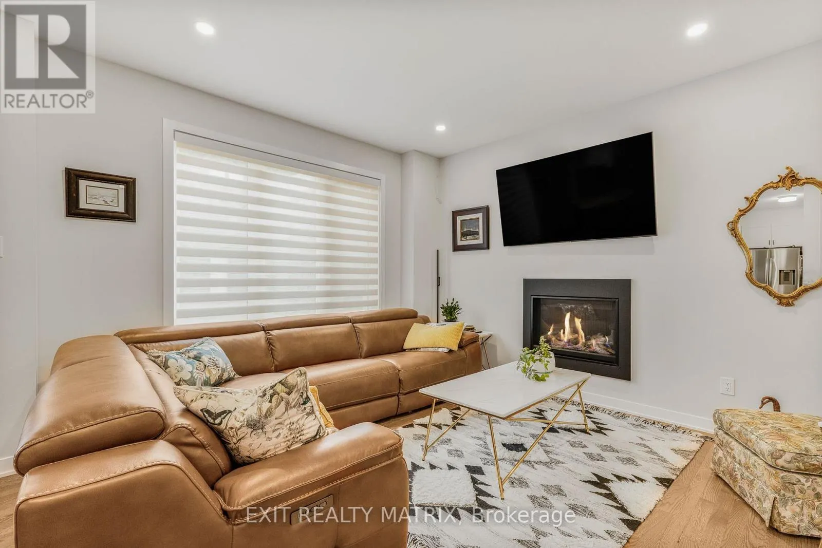 233 CONSERVANCY DRIVE