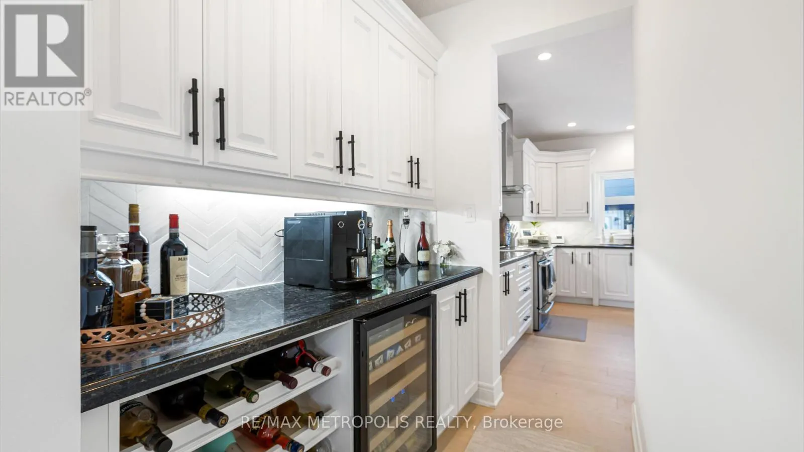 92 BOOKJANS DRIVE