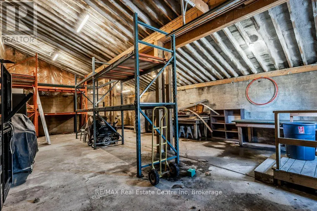 280 ST PATRICK STREET W