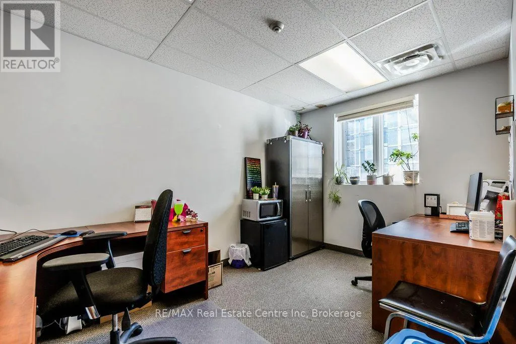 280 ST PATRICK STREET W