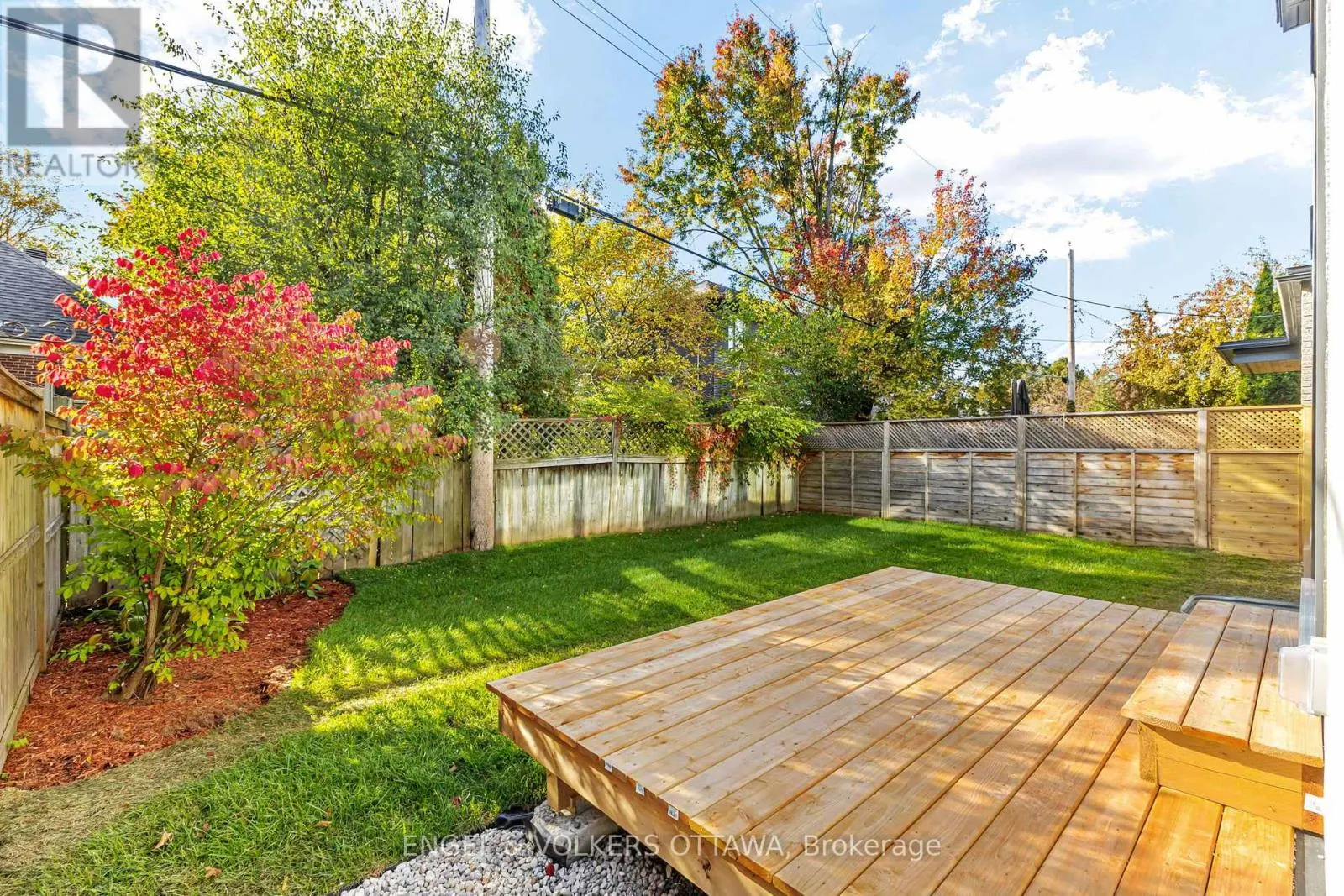 48 MCNAUGHTON AVENUE