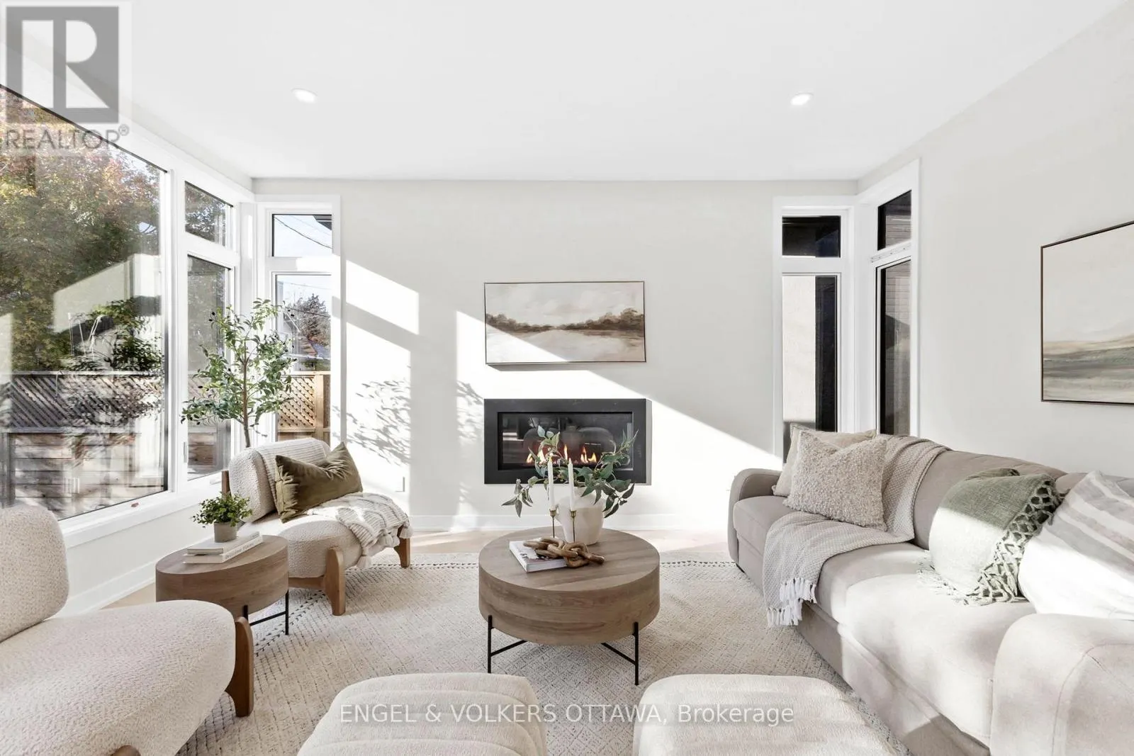 48 MCNAUGHTON AVENUE