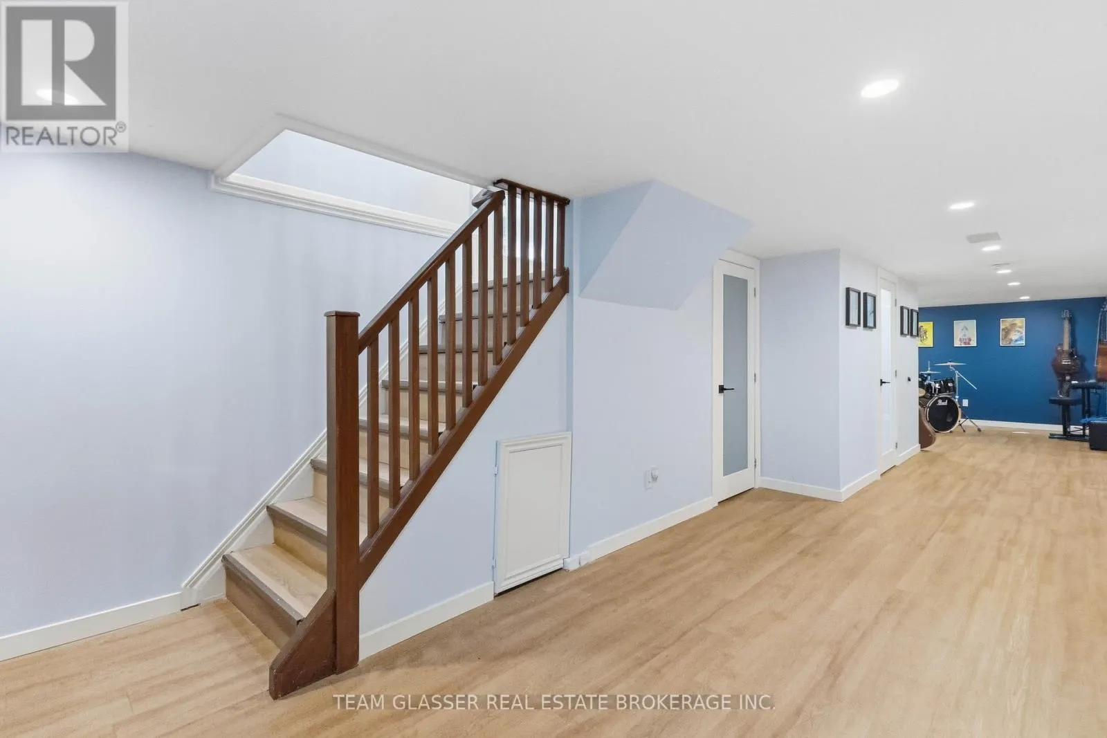 191 GLADMAN AVENUE