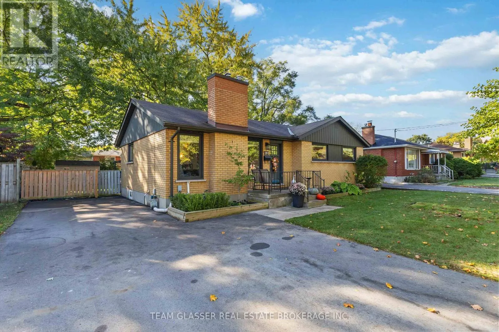 191 GLADMAN AVENUE