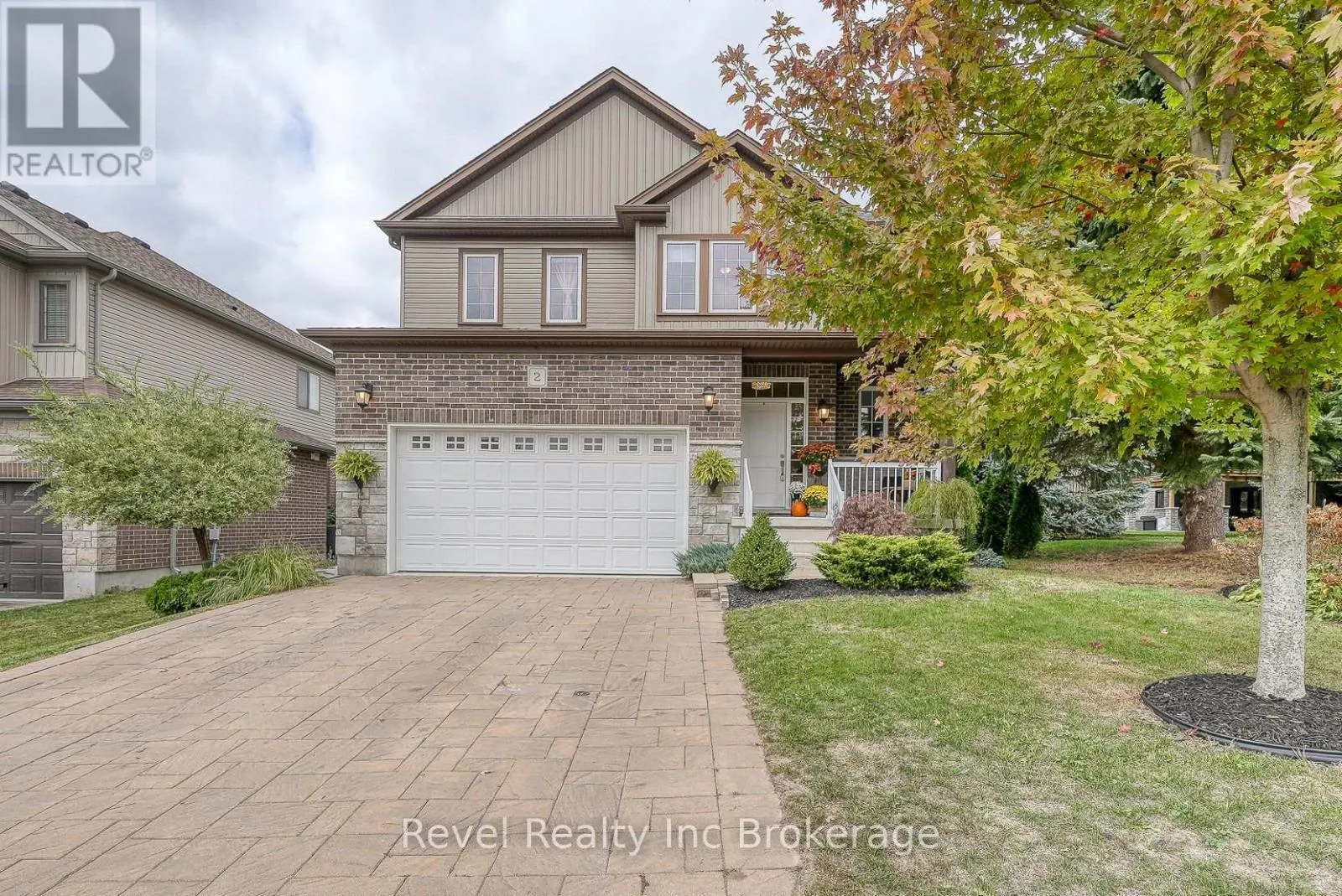 2 BROOKFIELD COURT