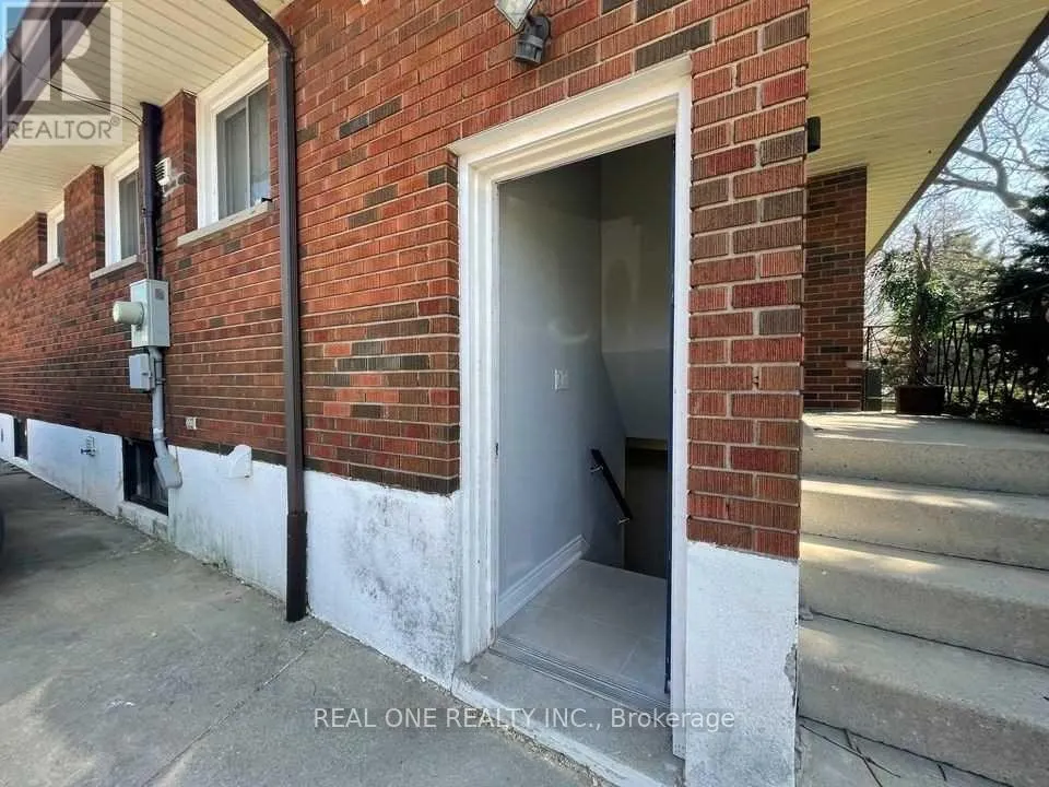 BASEMENT - 99 WARREN AVENUE