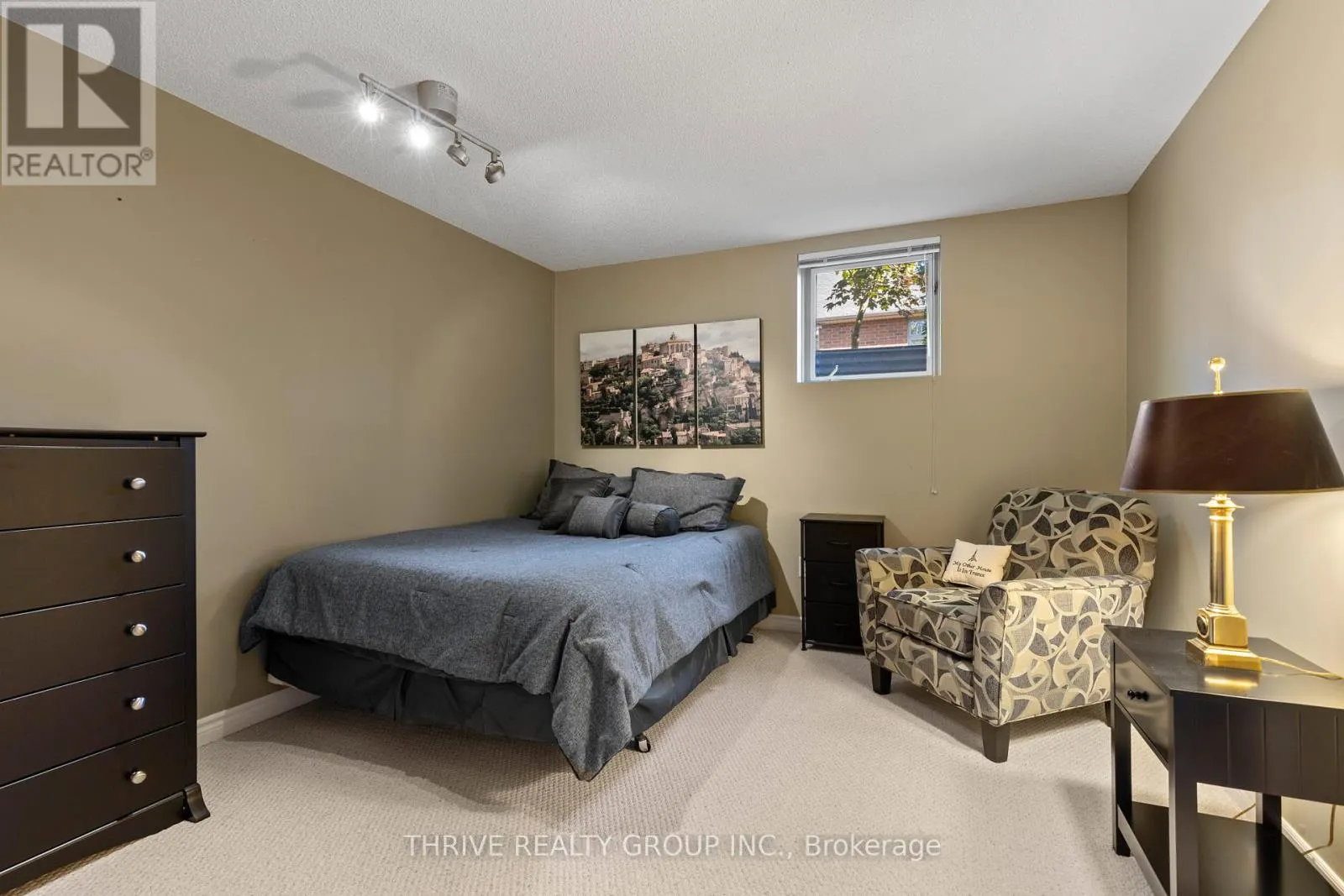 10 - 18 CADEAU TERRACE, #10