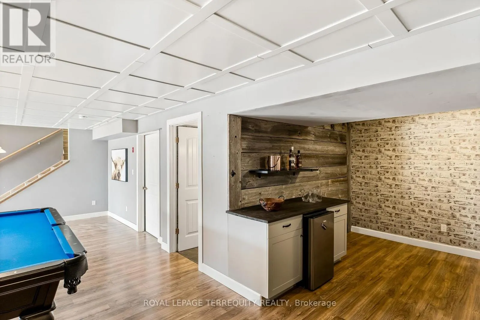 571 CATCHMORE ROAD