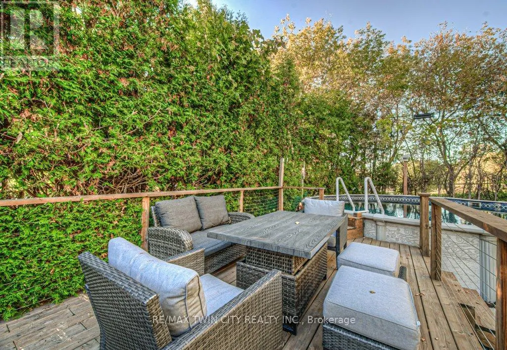 18 HILLTOP DRIVE