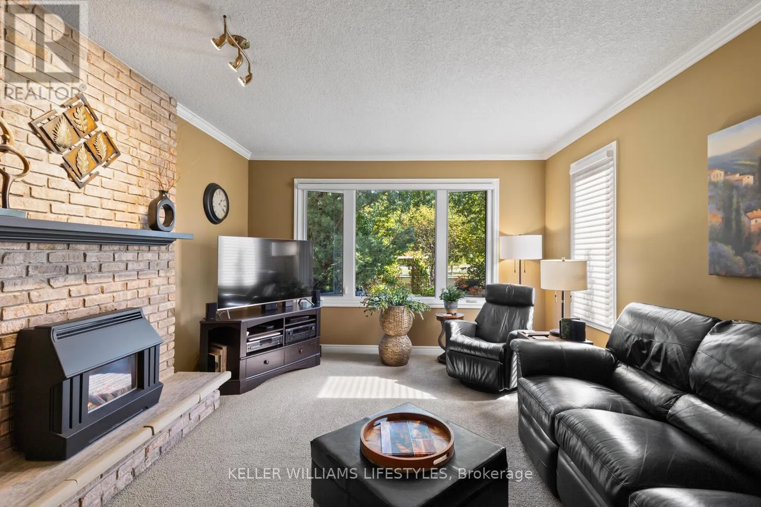 114 MONTE VISTA CRESCENT