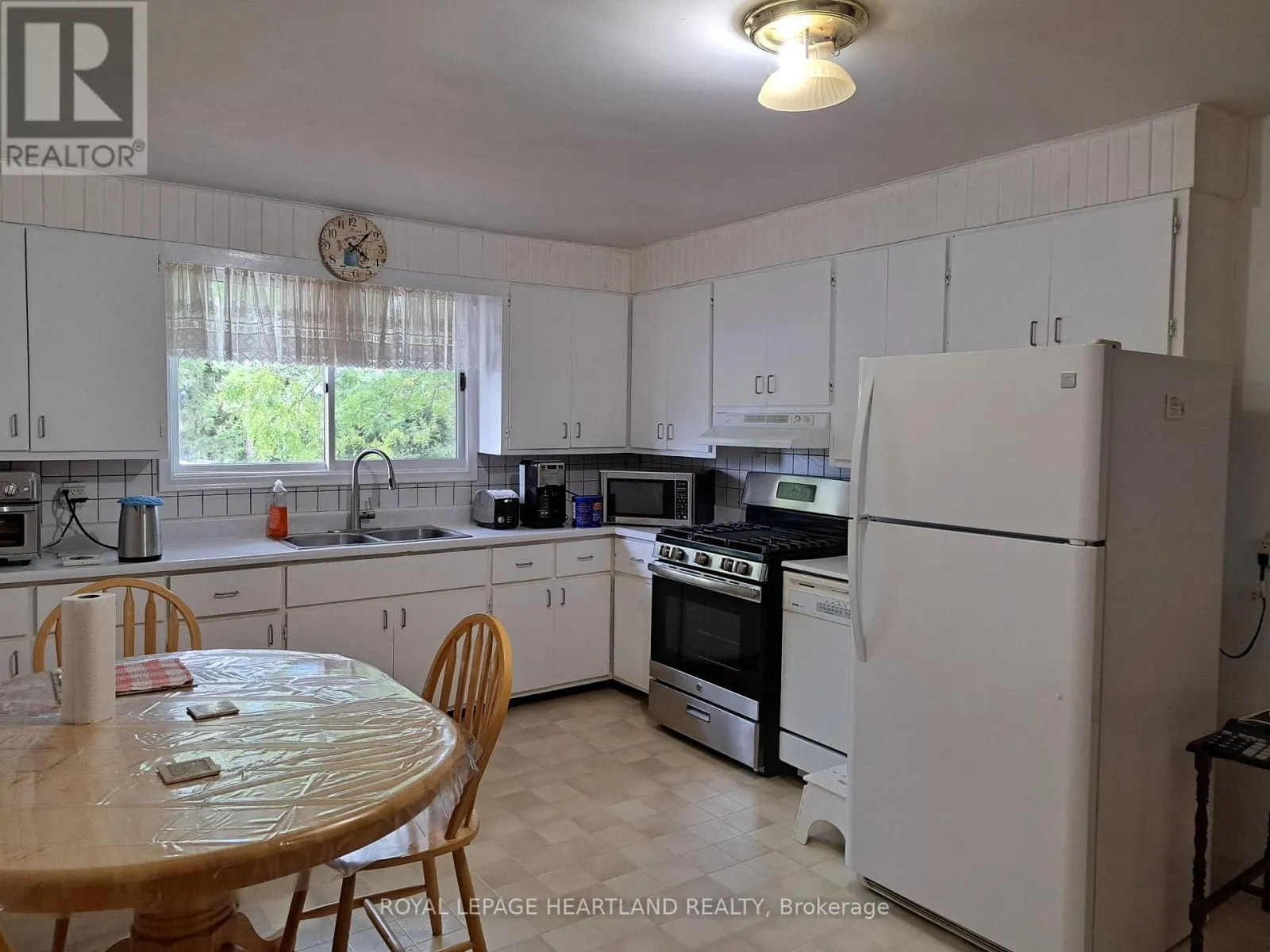 27524 NEW ONTARIO ROAD