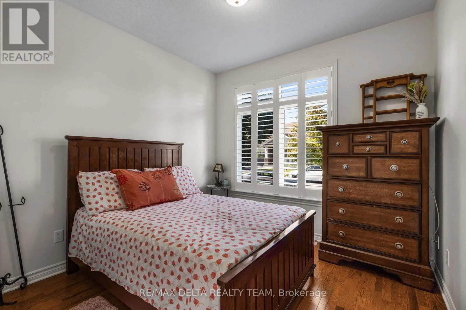 702 CABRIS CRESCENT