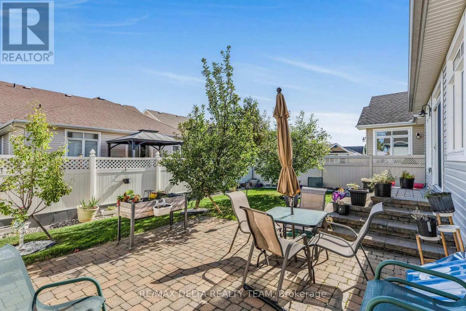 702 CABRIS CRESCENT
