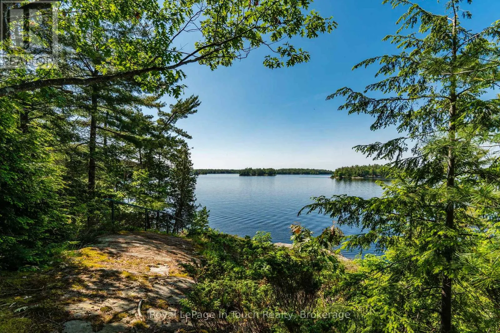 2 IS 270 SIX MILE LAKE ISLAND