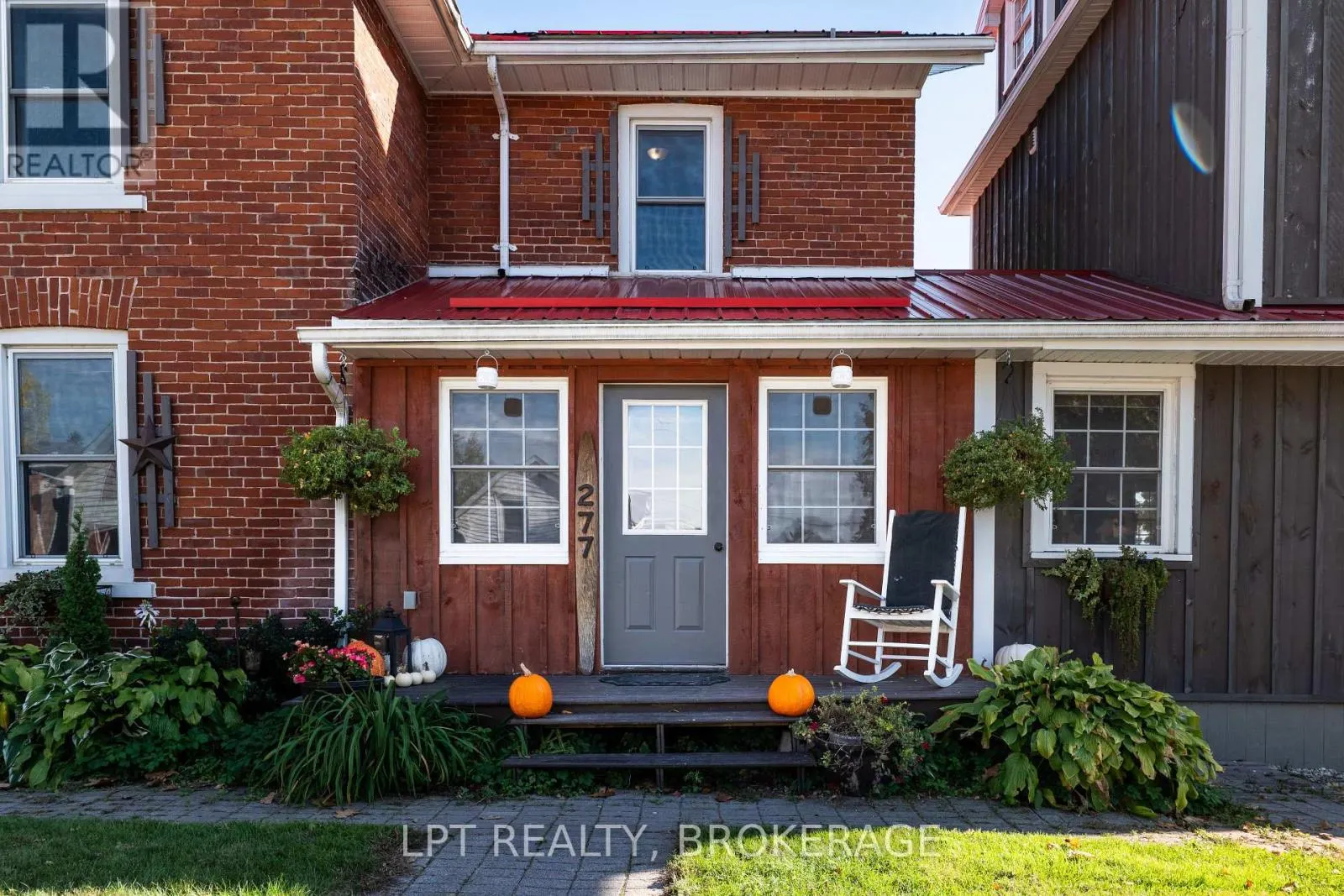 277 BROCK STREET