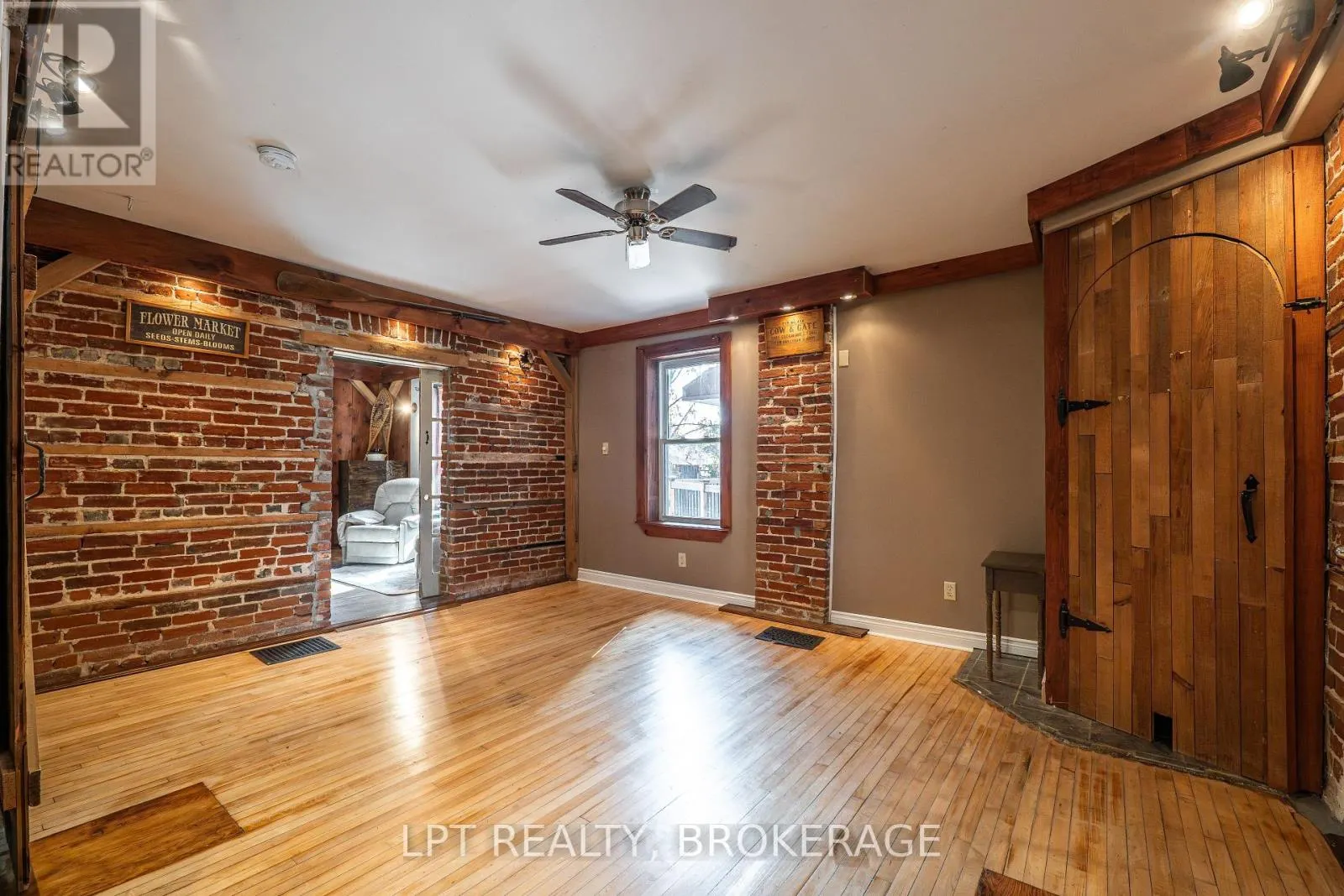 277 BROCK STREET