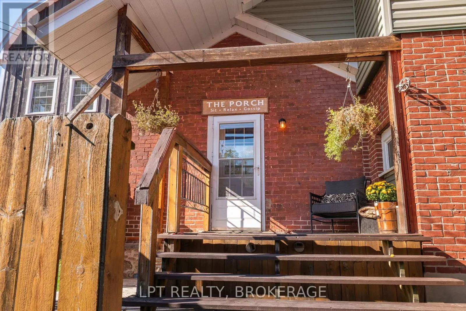 277 BROCK STREET