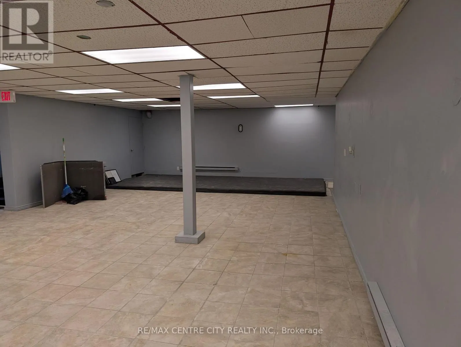 LOWER LEVEL - 1544 DUNDAS STREET