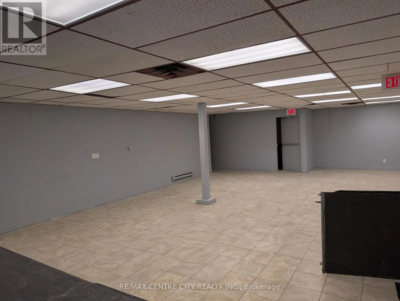 LOWER LEVEL - 1544 DUNDAS STREET