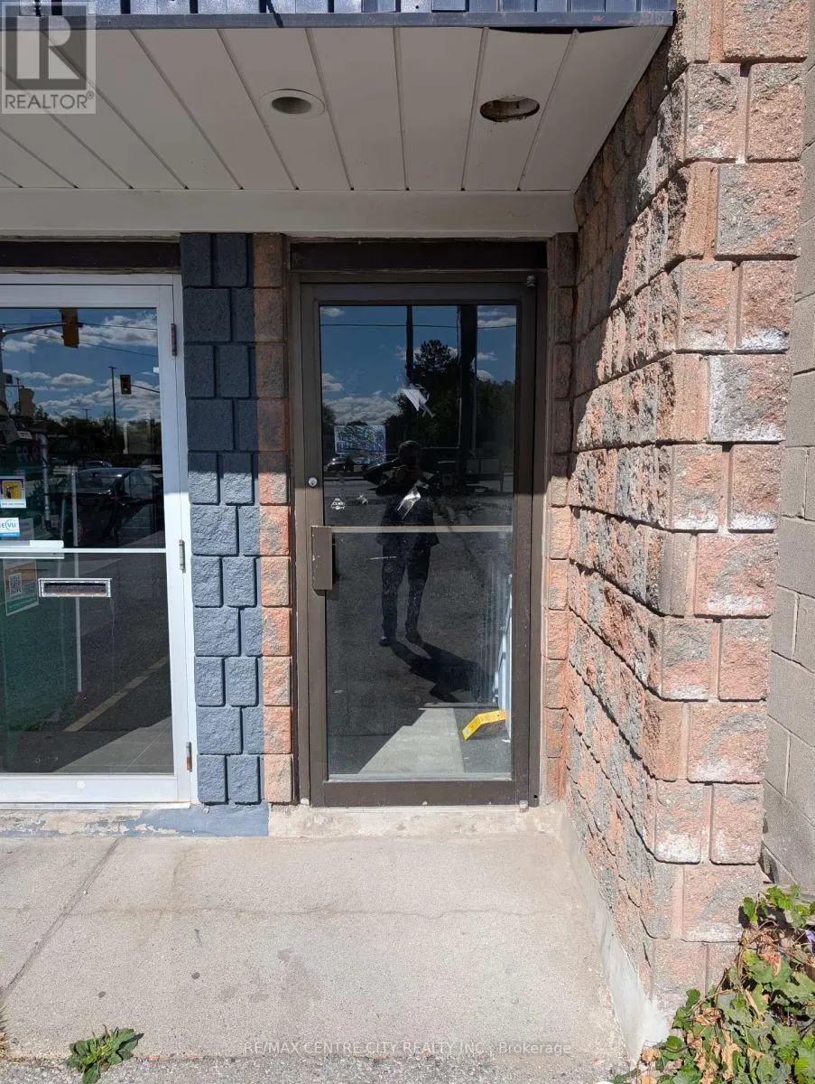 LOWER LEVEL - 1544 DUNDAS STREET