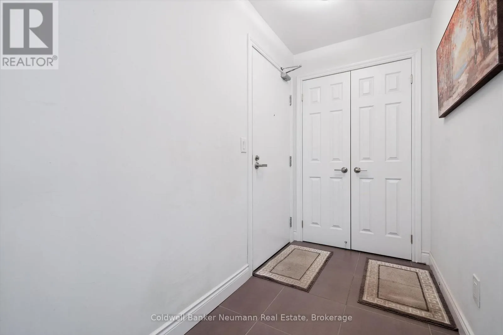 304 - 106 BARD BOULEVARD, #304