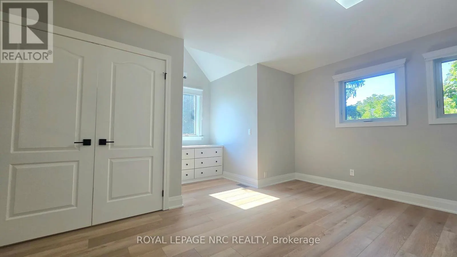 170 LAKESHORE ROAD