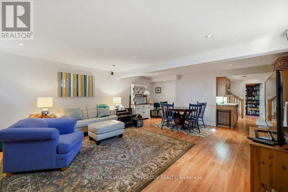2380 VIRGINIA DRIVE