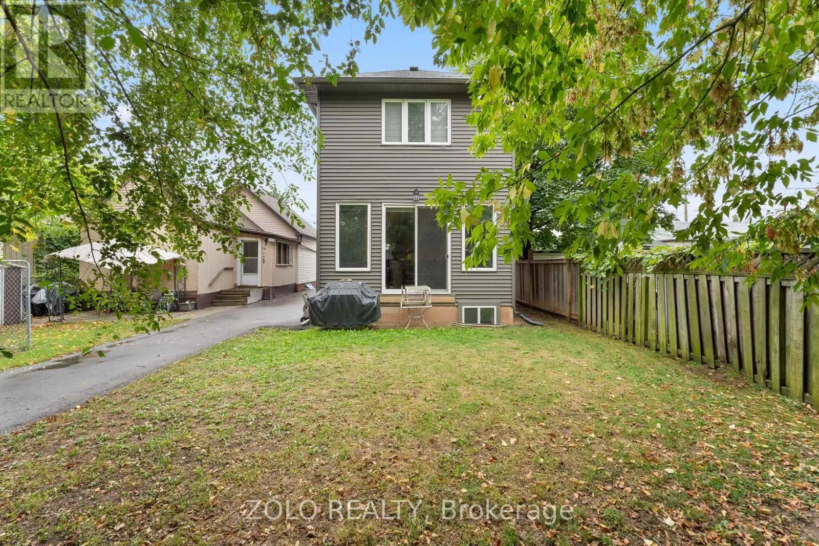 535 QUEBEC STREET