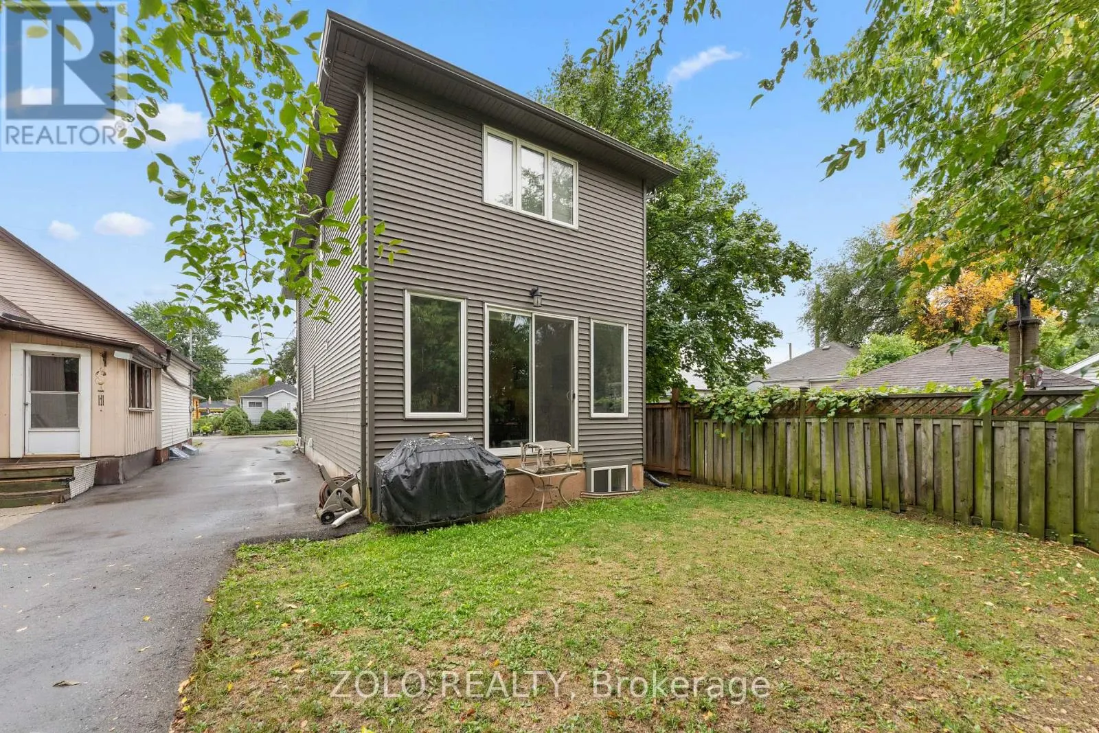 535 QUEBEC STREET