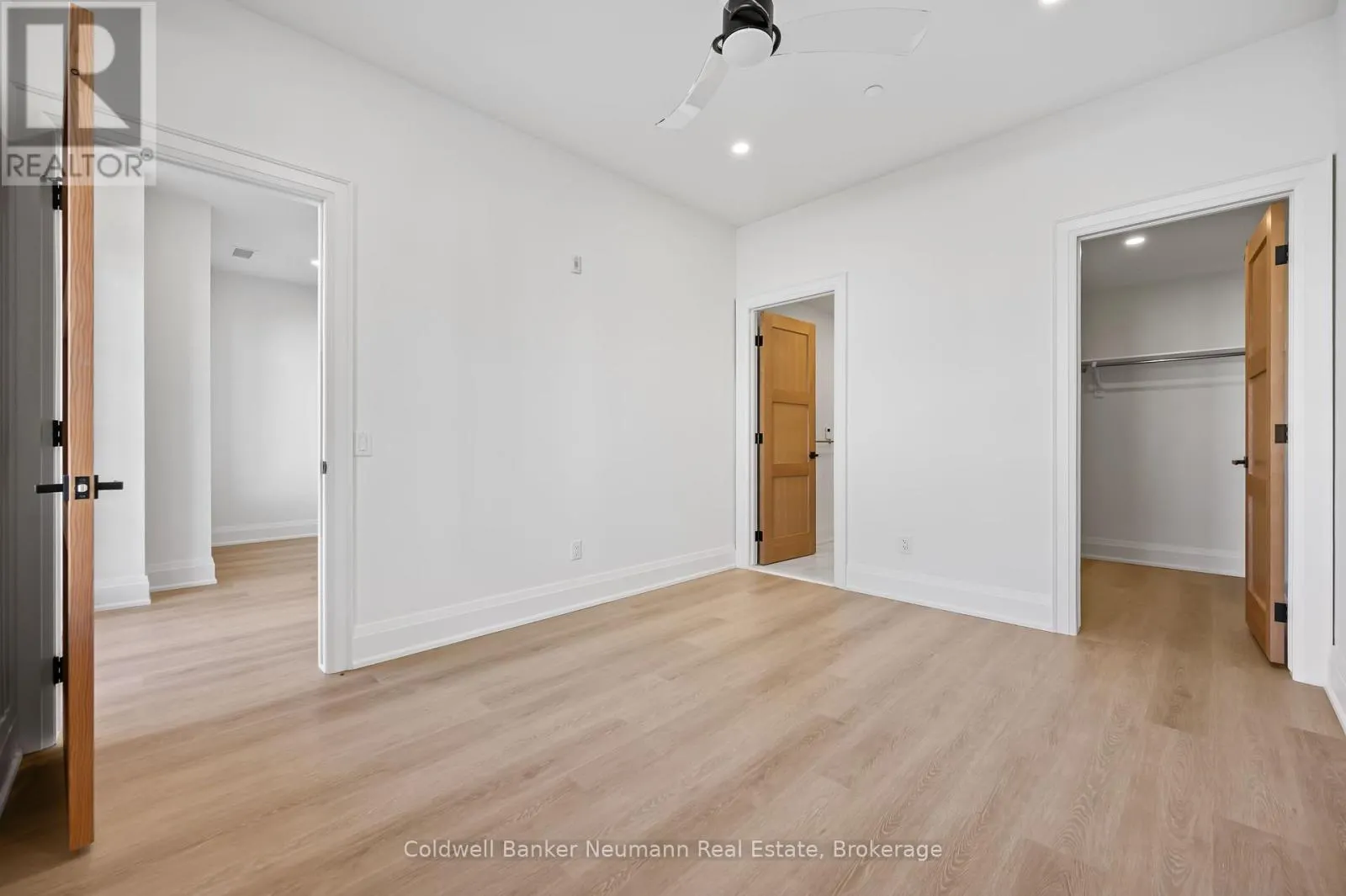 21 - 6523 WELLINGTON 7 ROAD, #21