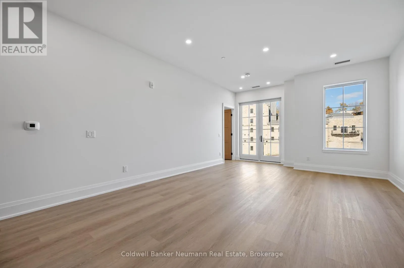 21 - 6523 WELLINGTON 7 ROAD, #21