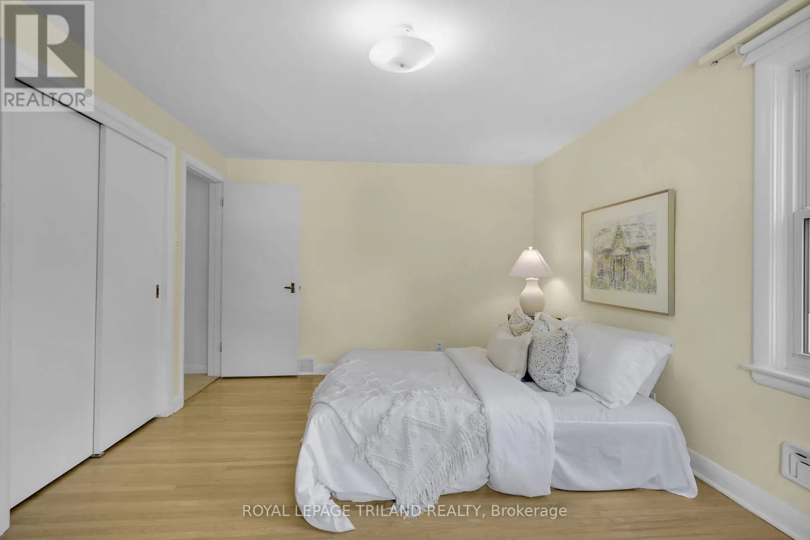 1069 LOMBARDO AVENUE