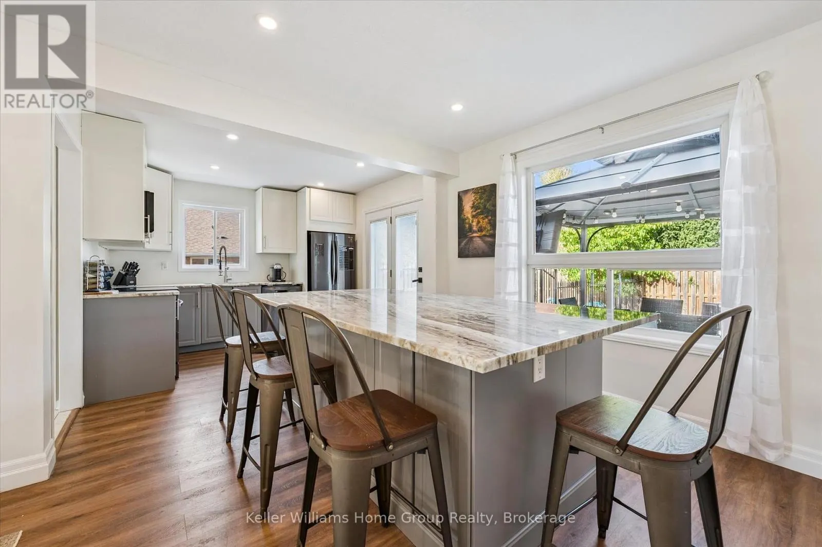 334 DANIEL CRESCENT