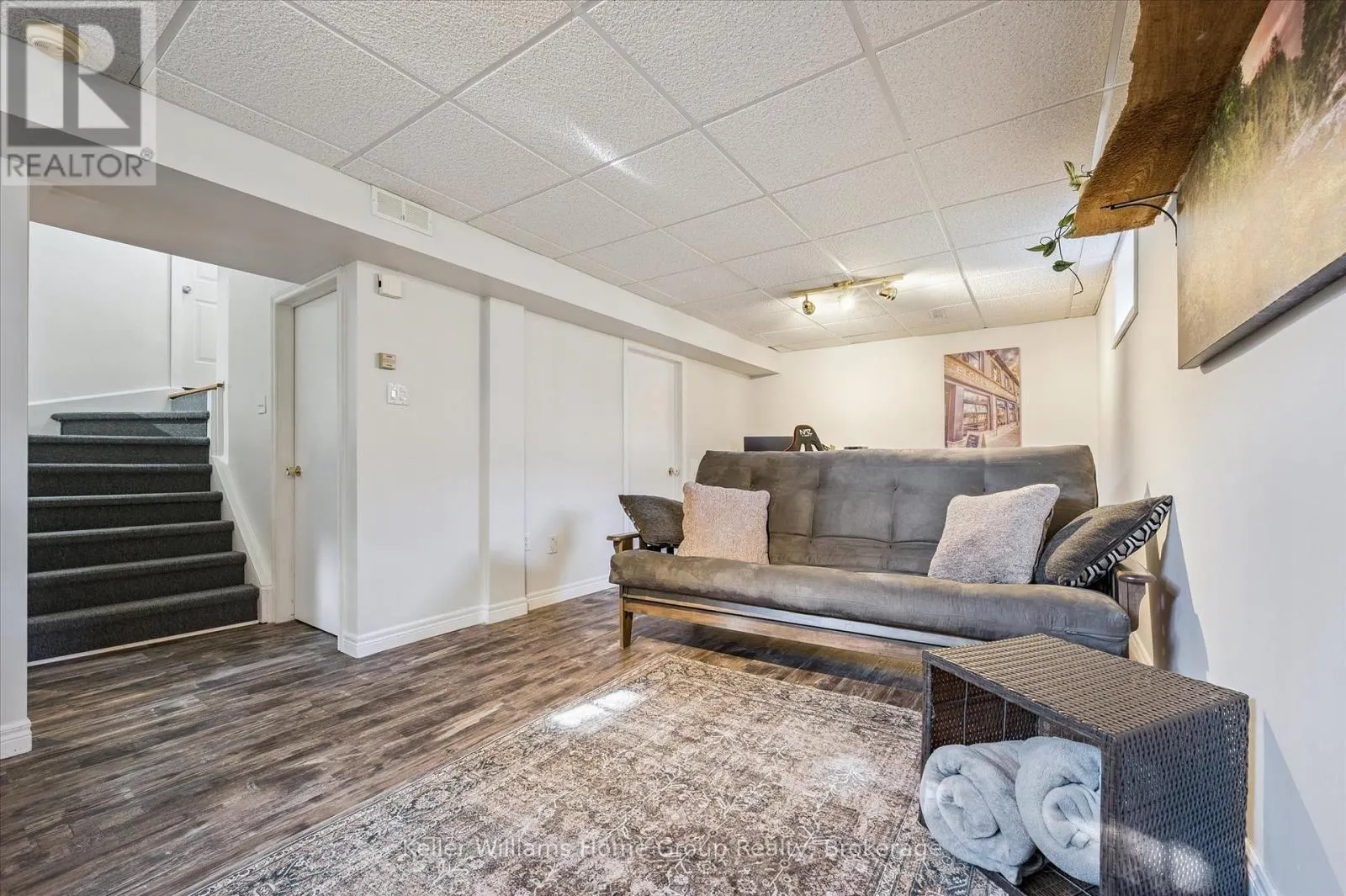 334 DANIEL CRESCENT