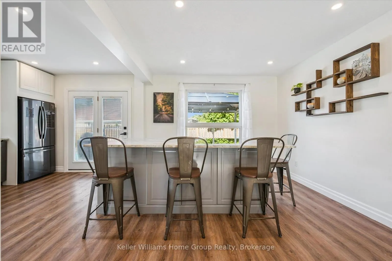 334 DANIEL CRESCENT