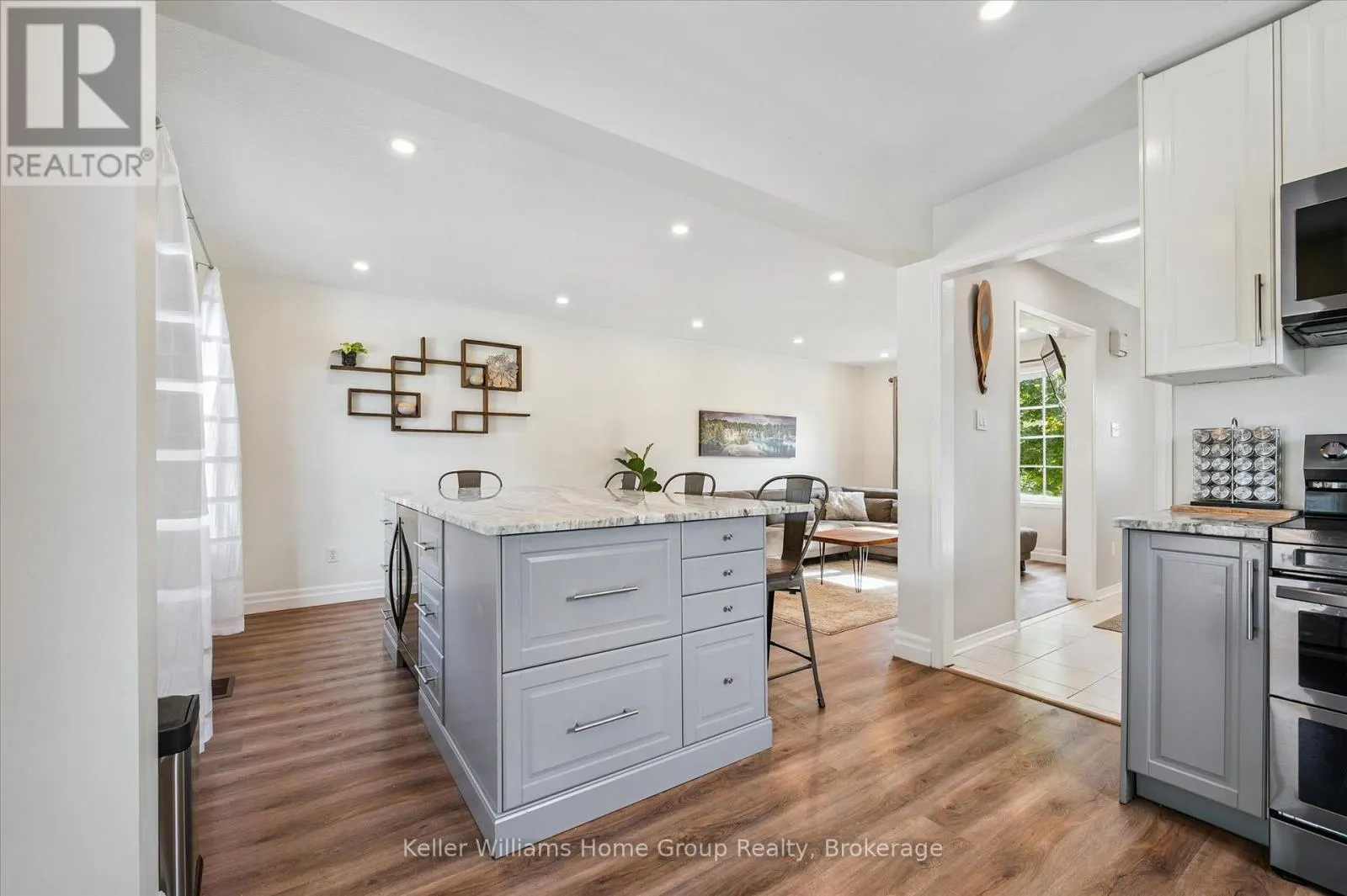 334 DANIEL CRESCENT