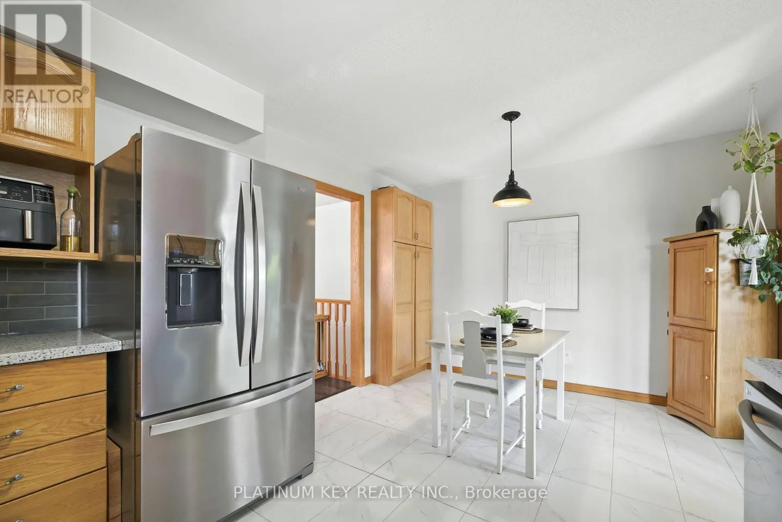 469 RIVERVIEW DRIVE
