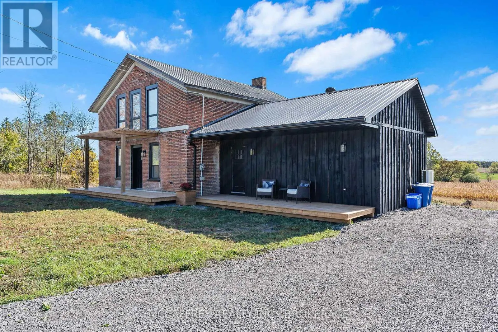 1050 CALLAGHAN ROAD