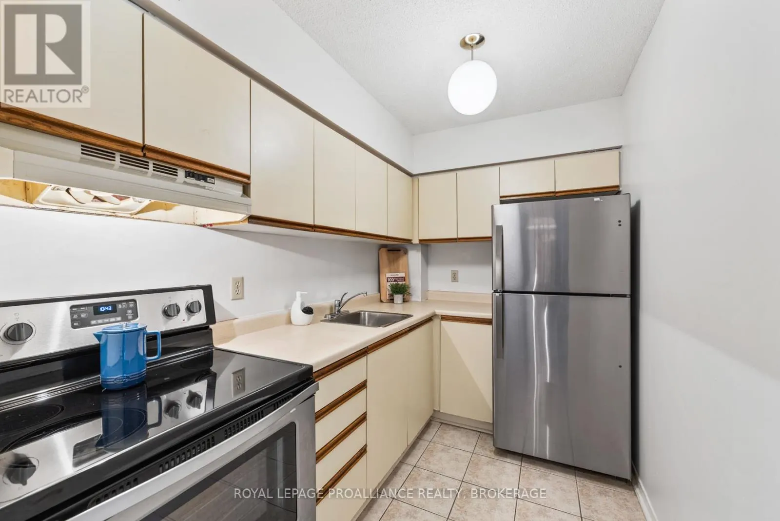 106 - 745 DAVIS DRIVE, #106