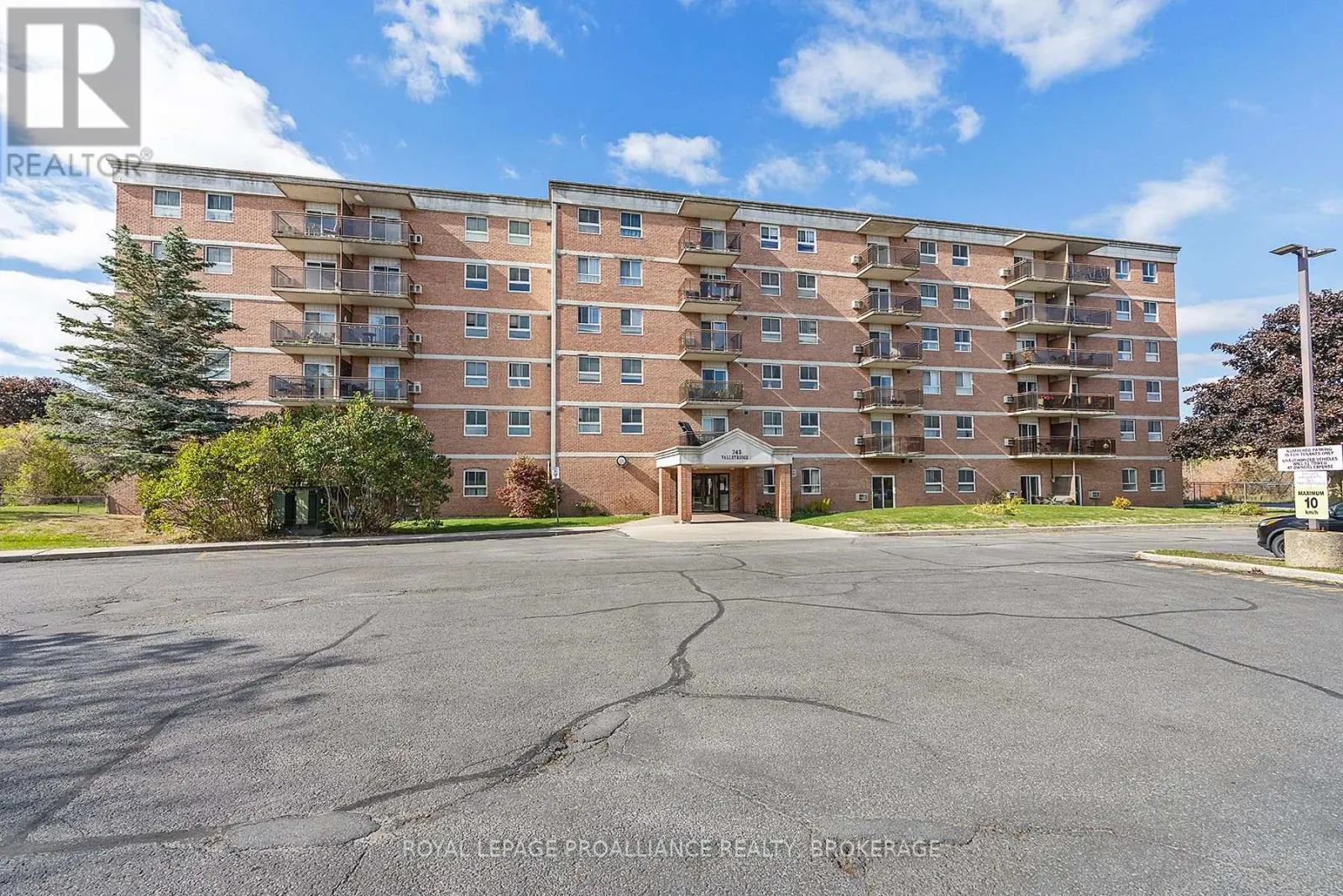 106 - 745 DAVIS DRIVE, #106