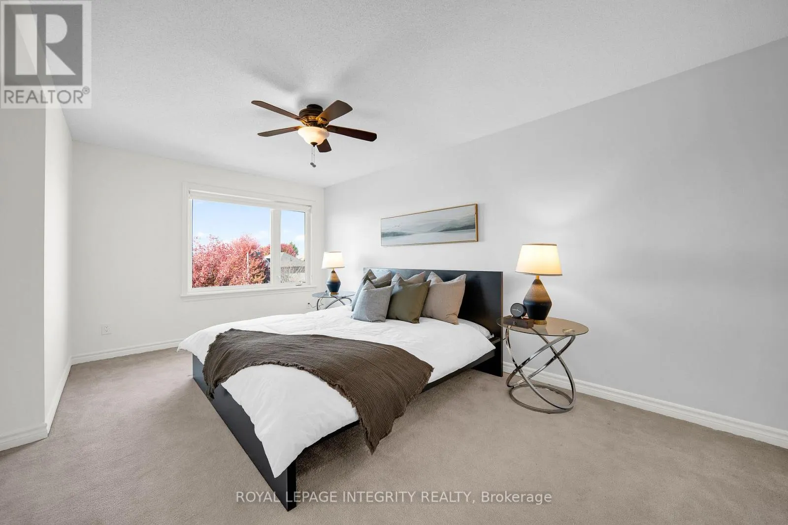 924 FLETCHER CIRCLE
