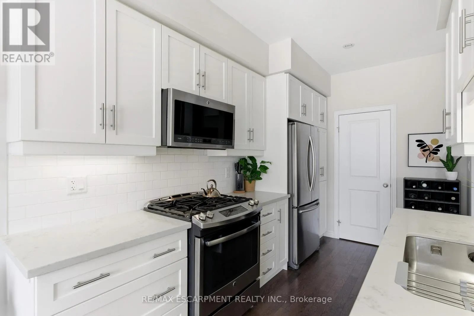 54 - 377 GLANCASTER ROAD