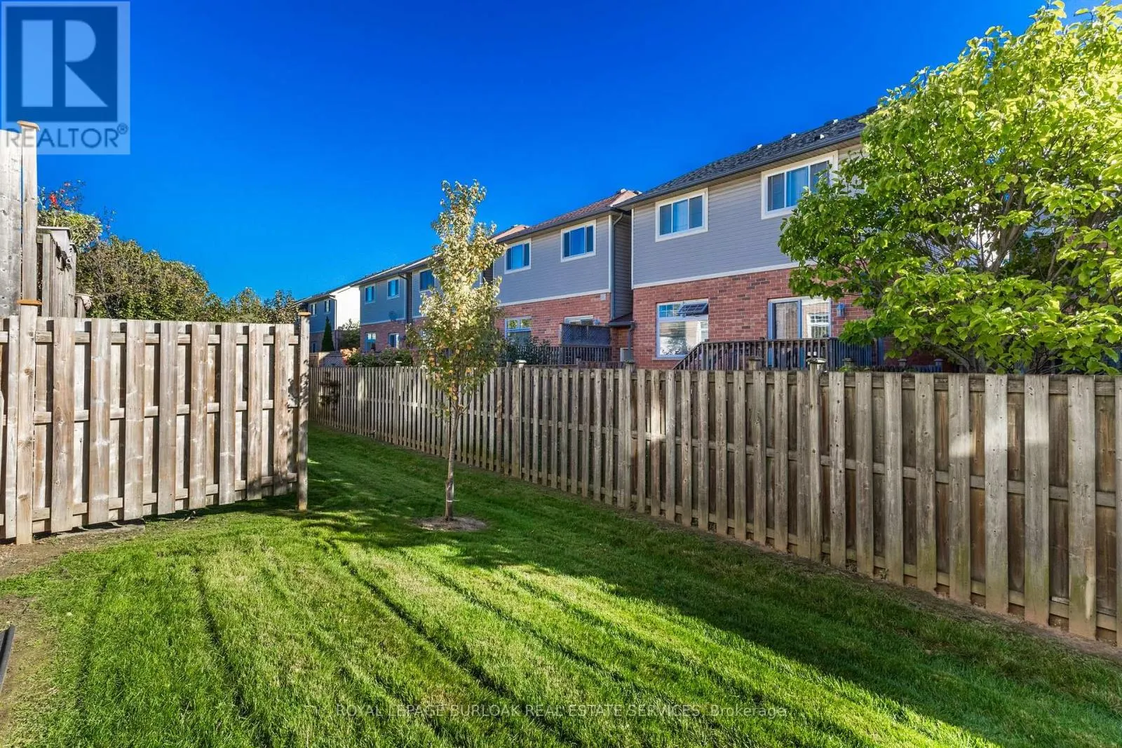 37 - 232 STONEHENGE DRIVE