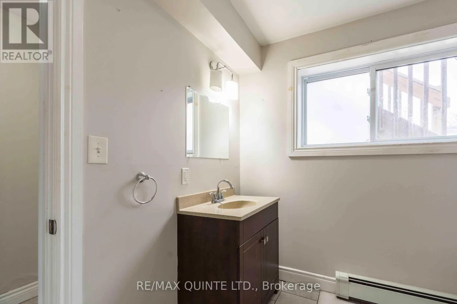 59 NORTH FRONT STREET