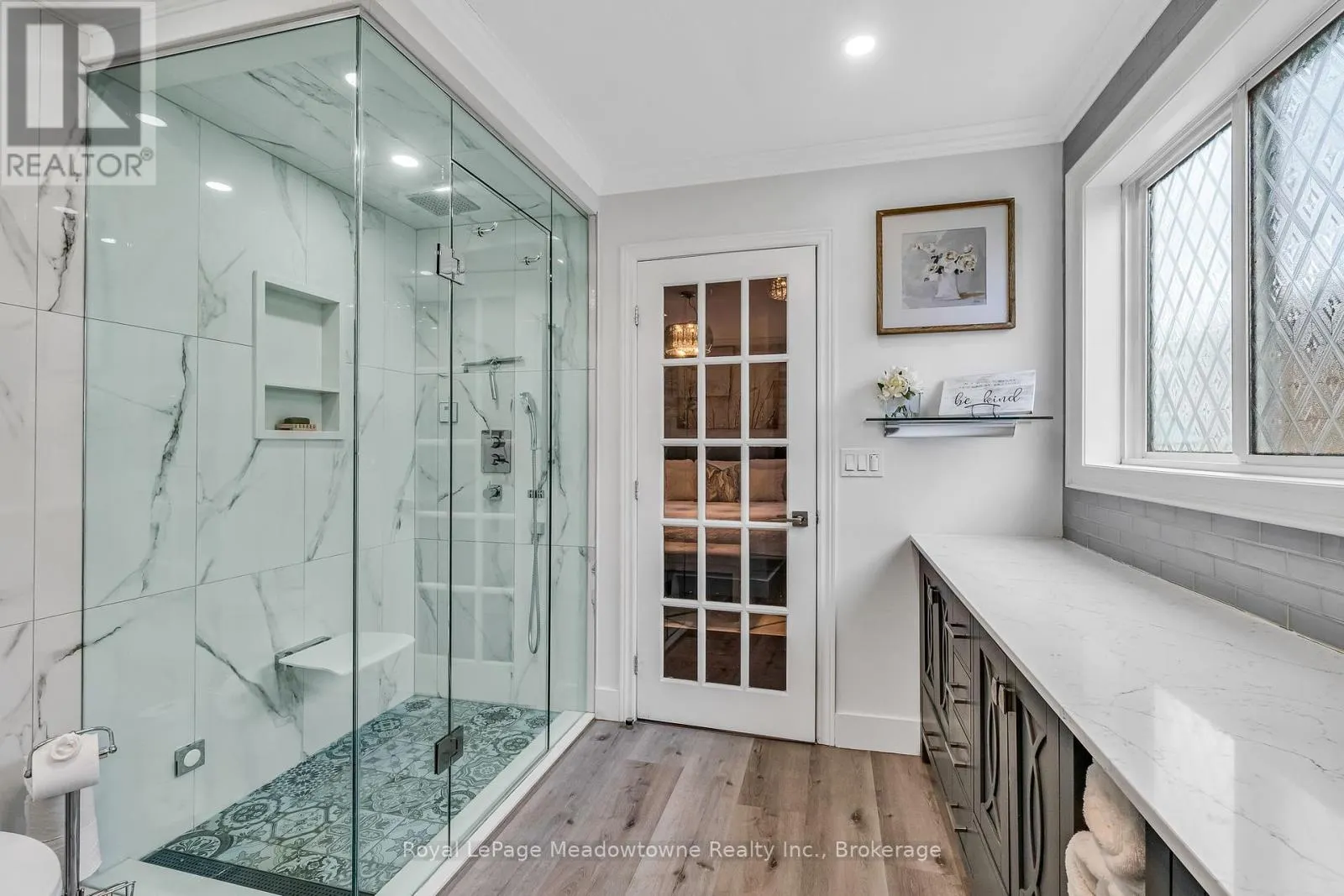 14 ATTO DRIVE