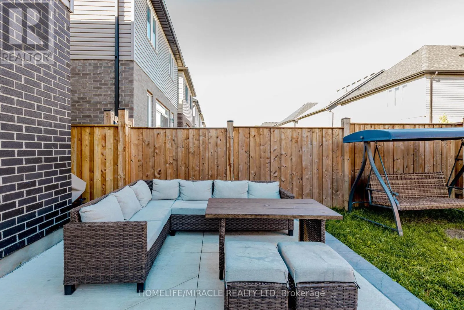 115 MONARCH WOODS DRIVE